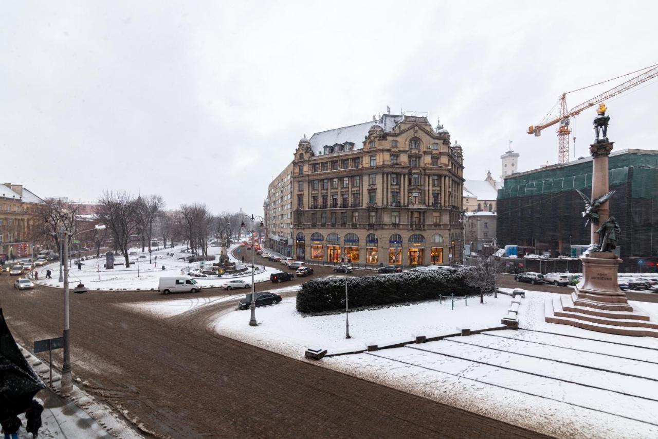 Romari Площа Міцкевича Leópolis Exterior foto